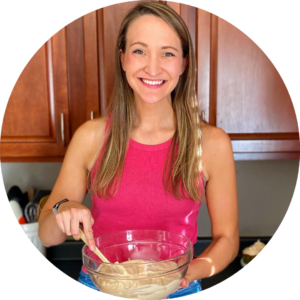 Episode 704: Maximize Your Reach – Sponsored Posts, Media Appearances & Putting Yourself Out There With Jackie Thesing