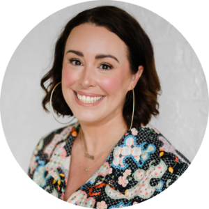 Episode 772: How to Grow On Instagram Using Stories (Without Overthinking It) With Shannon McKinstrie