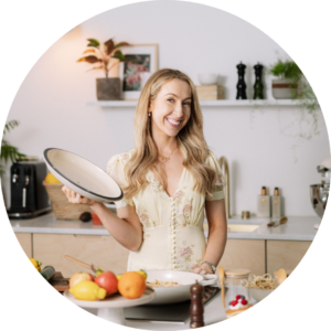 Episode 787: The Blogger’s Guide to YouTube – Traffic, Email Growth, and Income With Maria Lucey