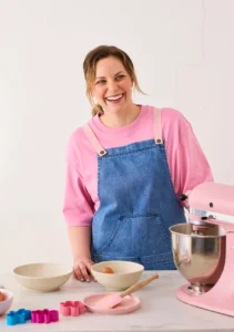 Episode 821: What It’s REALLY Like to Publish a Cookbook With Jessica Holmes